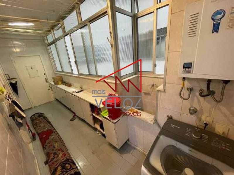 Apartamento à venda com 4 quartos, 230m² - Foto 21