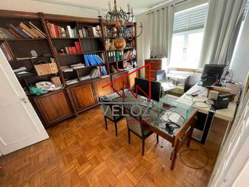 Apartamento à venda com 4 quartos, 230m² - Foto 23