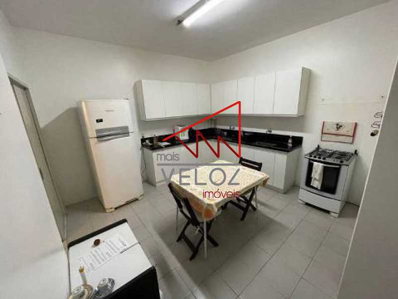 Apartamento à venda com 4 quartos, 230m² - Foto 15