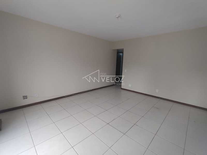 Apartamento à venda com 1 quarto, 67m² - Foto 4