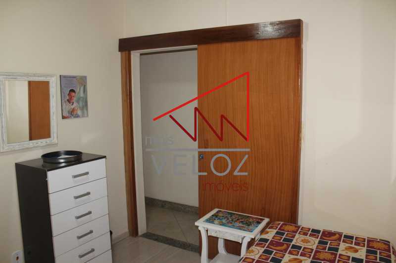 Casa à venda com 4 quartos, 180m² - Foto 13