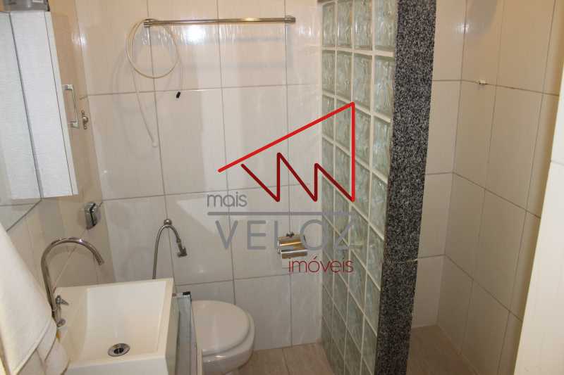 Casa à venda com 4 quartos, 180m² - Foto 17