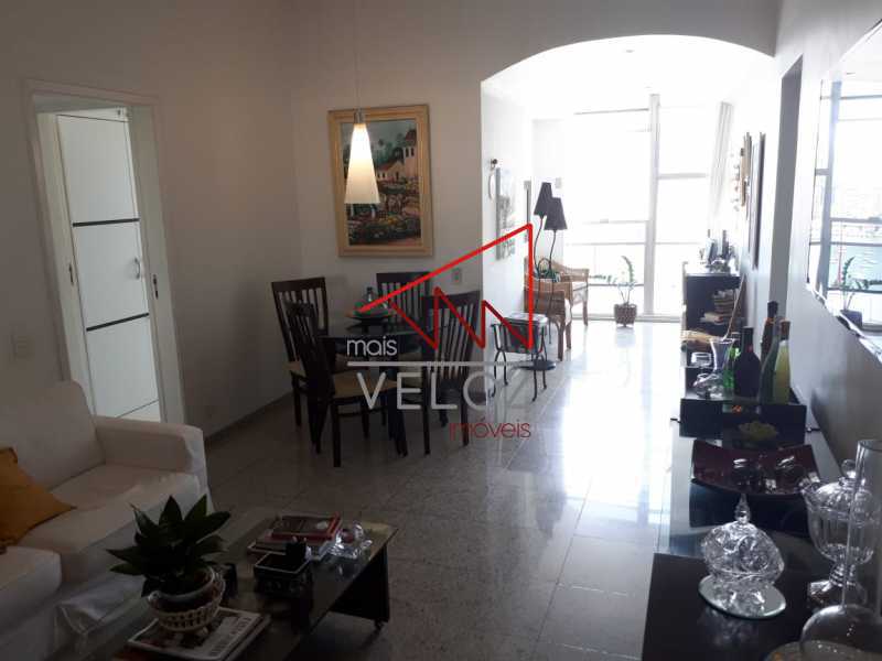 Apartamento à venda com 2 quartos, 98m² - Foto 18