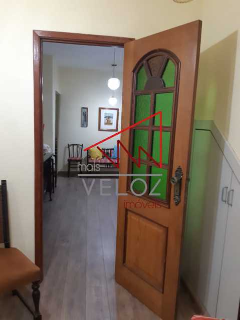 Casa à venda com 5 quartos, 271m² - Foto 14