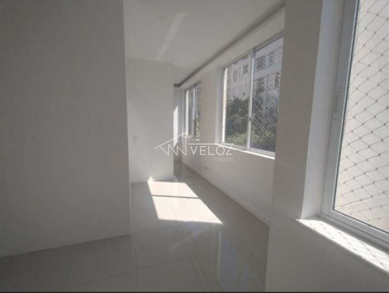 Apartamento à venda com 2 quartos, 69m² - Foto 5