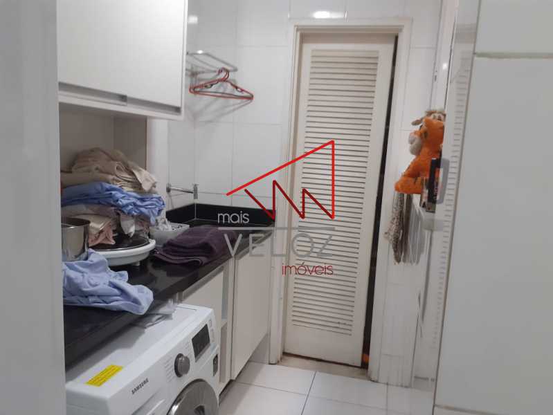 Apartamento à venda com 3 quartos, 150m² - Foto 11