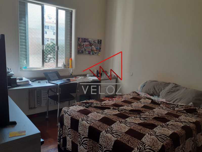 Apartamento à venda com 3 quartos, 150m² - Foto 5