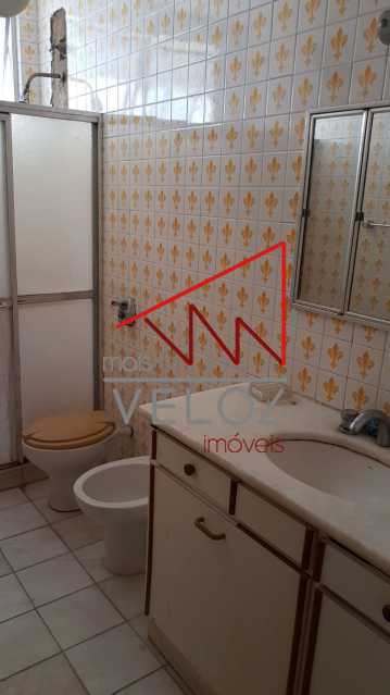 Apartamento à venda com 3 quartos, 210m² - Foto 20