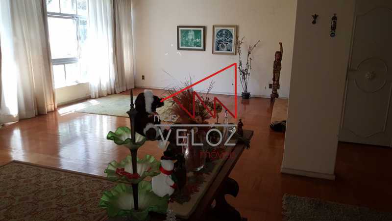 Apartamento à venda com 3 quartos, 210m² - Foto 8