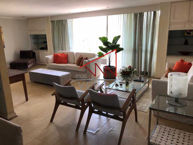 Apartamento à venda com 4 quartos, 210m² - Foto 3