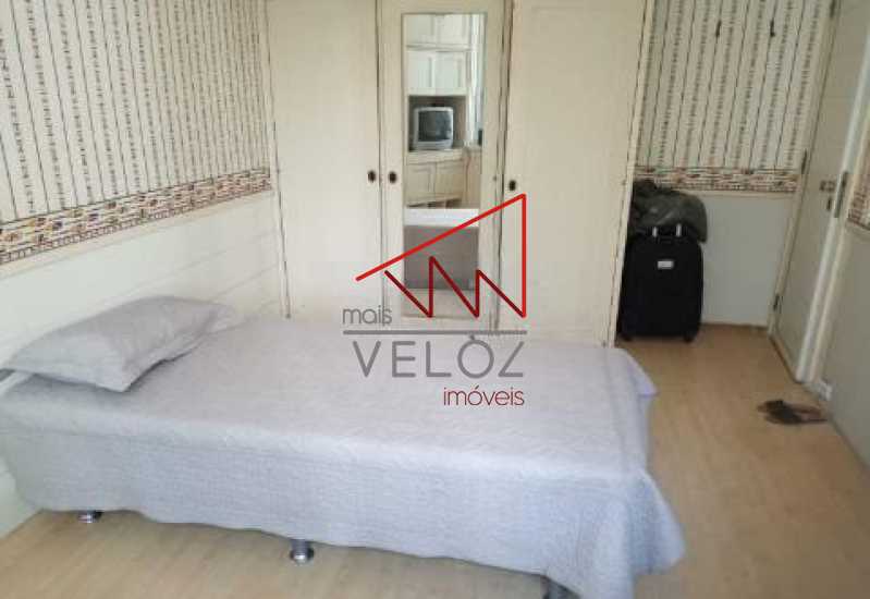 Apartamento à venda com 4 quartos, 210m² - Foto 18