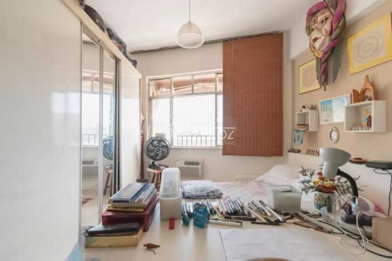 Apartamento à venda com 3 quartos, 80m² - Foto 19