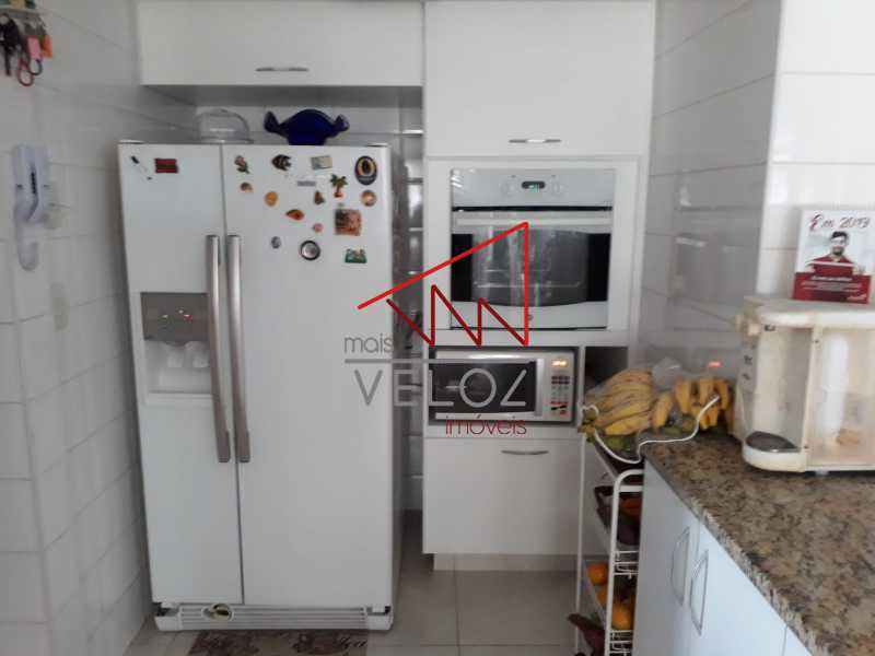 Apartamento à venda com 4 quartos, 175m² - Foto 16