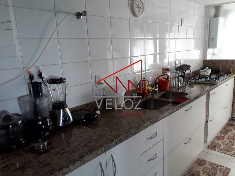 Apartamento à venda com 4 quartos, 175m² - Foto 12