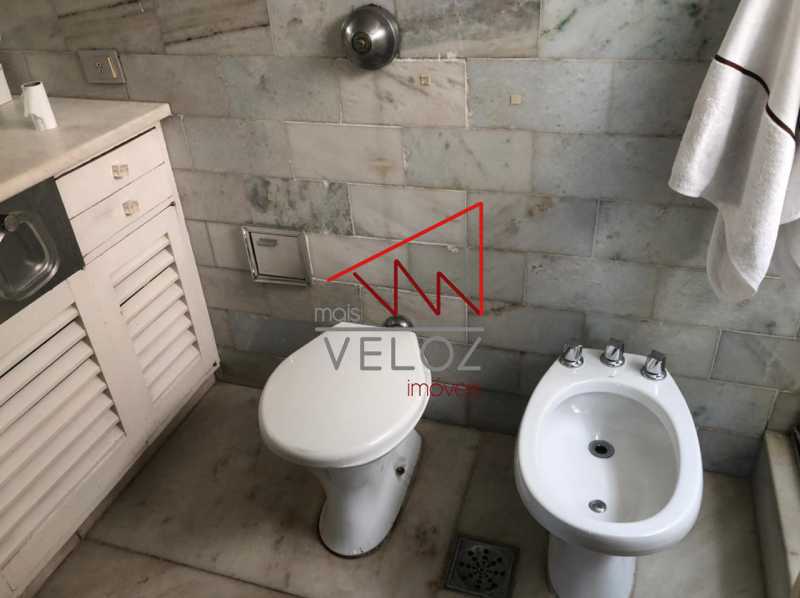 Apartamento à venda com 4 quartos, 200m² - Foto 15