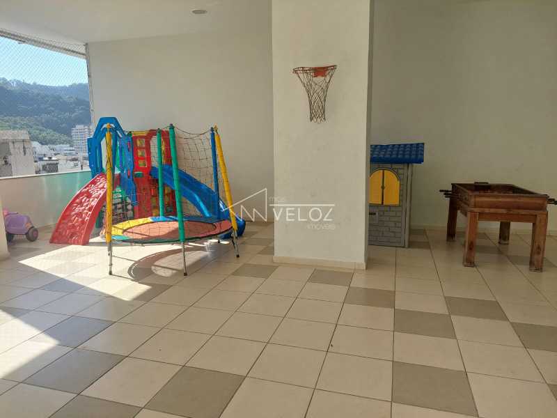 Apartamento à venda com 3 quartos, 113m² - Foto 28