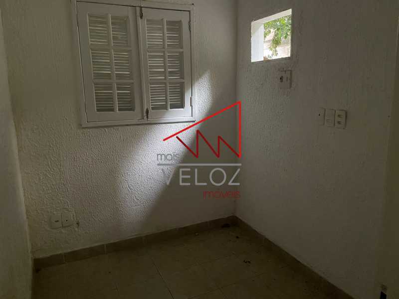 Casa à venda com 5 quartos, 136m² - Foto 25