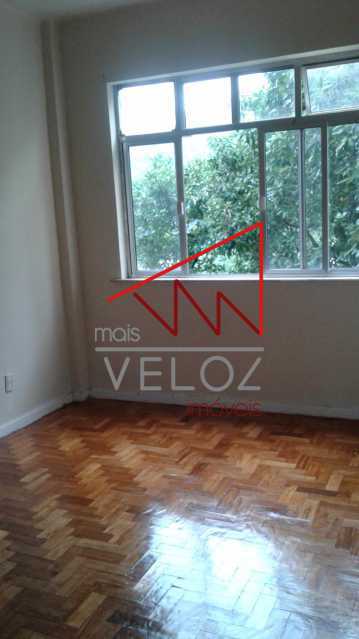 Apartamento à venda com 2 quartos, 70m² - Foto 5