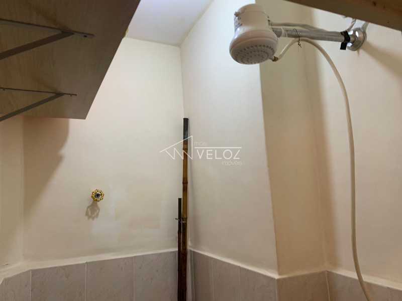 Apartamento à venda com 2 quartos, 64m² - Foto 27