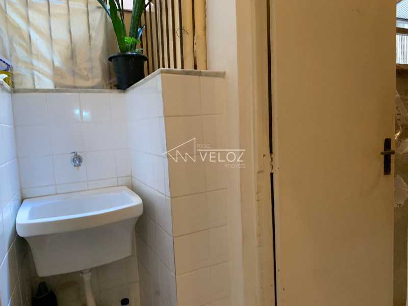 Apartamento à venda com 2 quartos, 64m² - Foto 23