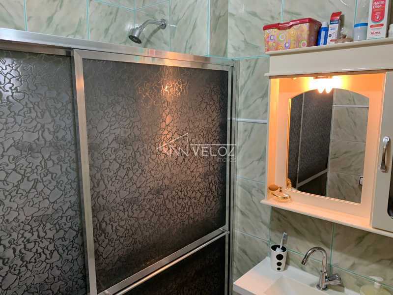 Apartamento à venda com 2 quartos, 64m² - Foto 11