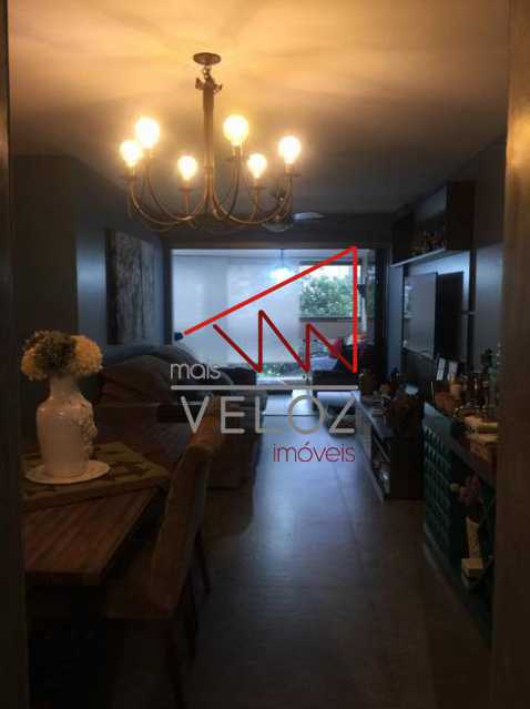 Apartamento à venda com 3 quartos, 117m² - Foto 1