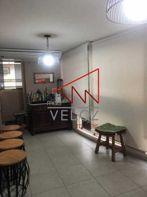 Apartamento à venda com 3 quartos, 117m² - Foto 3