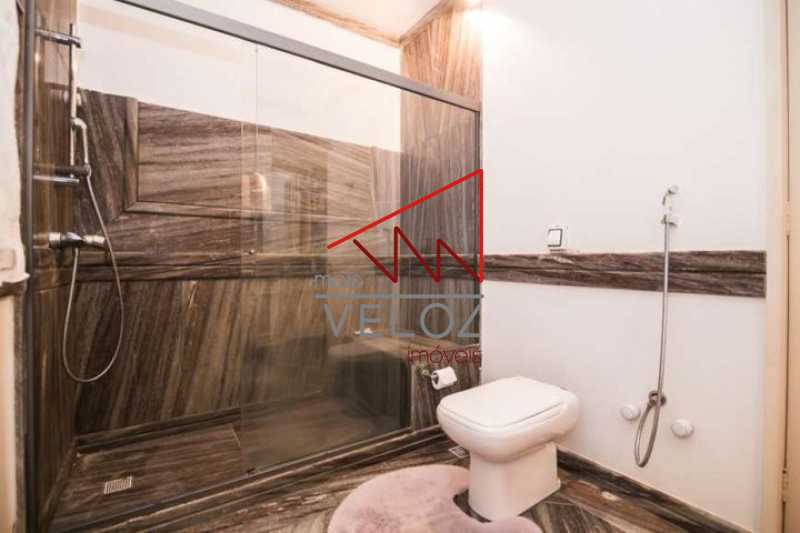 Apartamento à venda com 3 quartos, 250m² - Foto 17