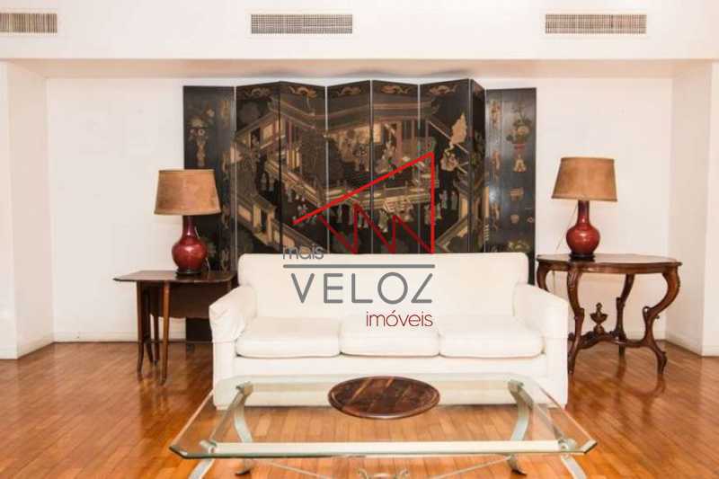 Apartamento à venda com 3 quartos, 250m² - Foto 5