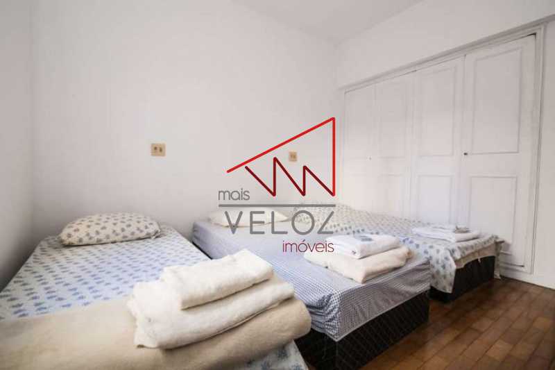 Apartamento à venda com 3 quartos, 250m² - Foto 10