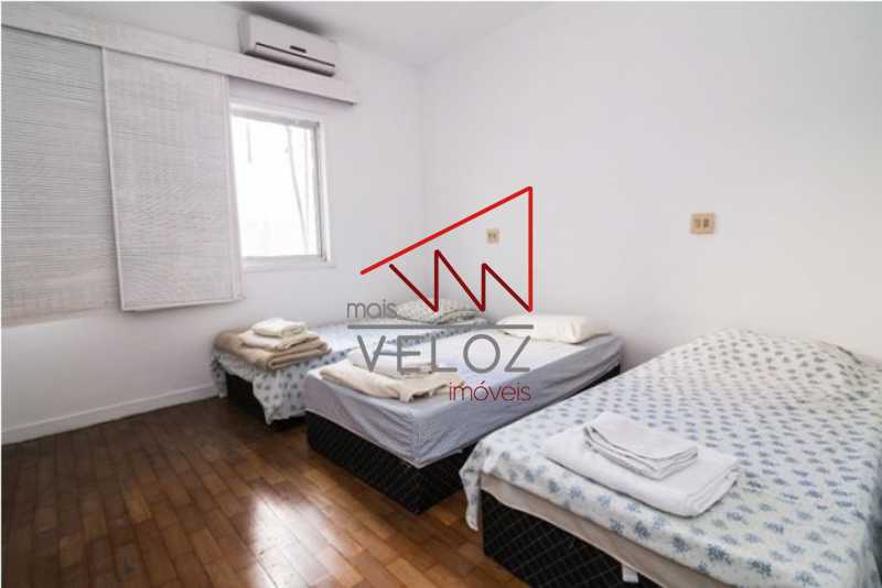 Apartamento à venda com 3 quartos, 250m² - Foto 12