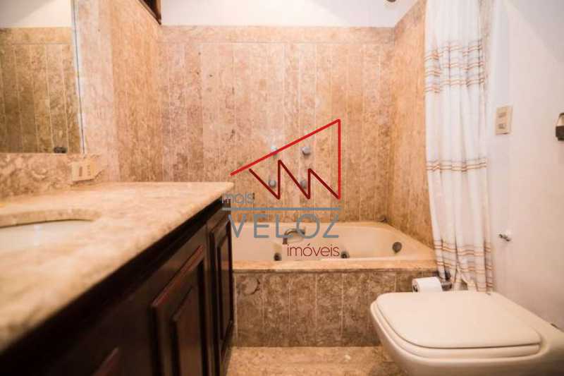 Apartamento à venda com 3 quartos, 250m² - Foto 15