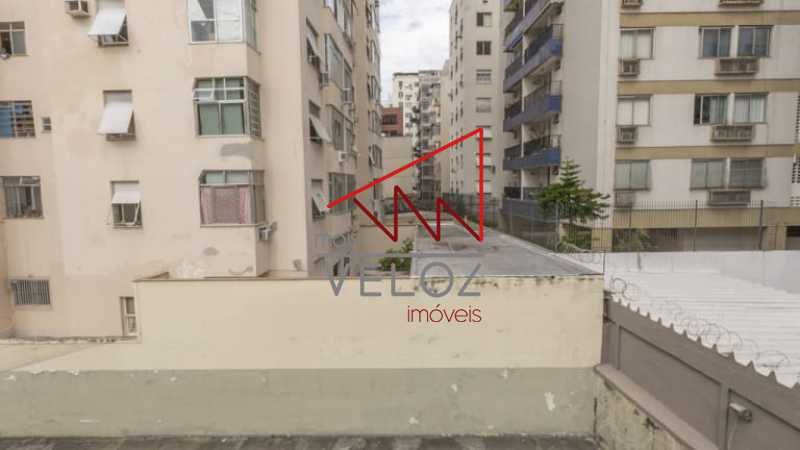 Apartamento à venda com 2 quartos, 60m² - Foto 11