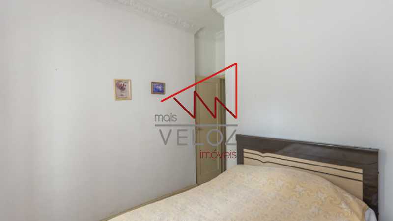 Apartamento à venda com 2 quartos, 60m² - Foto 15