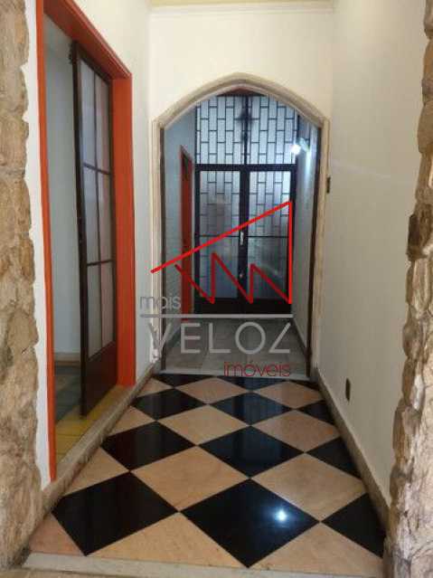 Apartamento à venda com 4 quartos, 140m² - Foto 2