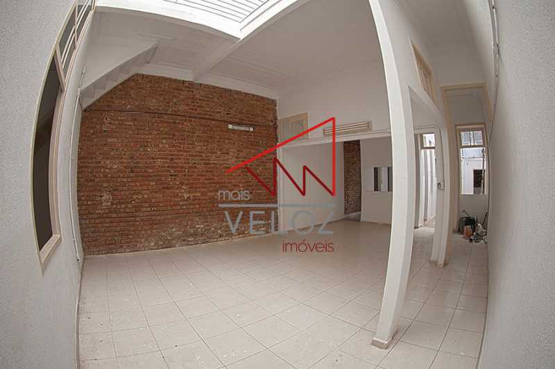 Casa à venda e aluguel com 5 quartos, 246m² - Foto 21