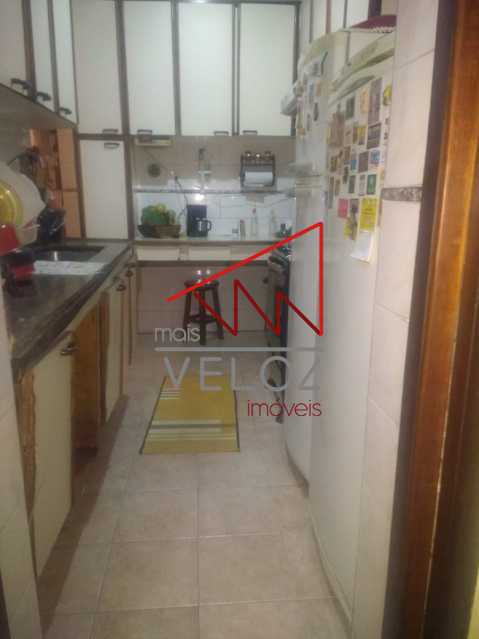 Apartamento à venda com 2 quartos, 98m² - Foto 13