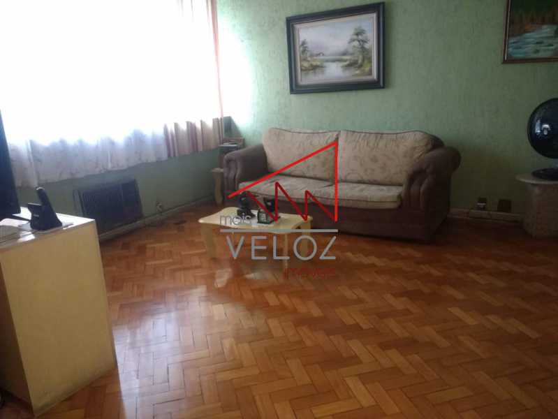 Apartamento à venda com 2 quartos, 98m² - Foto 2