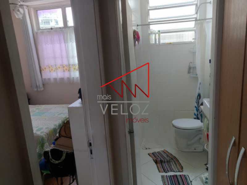 Apartamento à venda com 5 quartos, 250m² - Foto 8