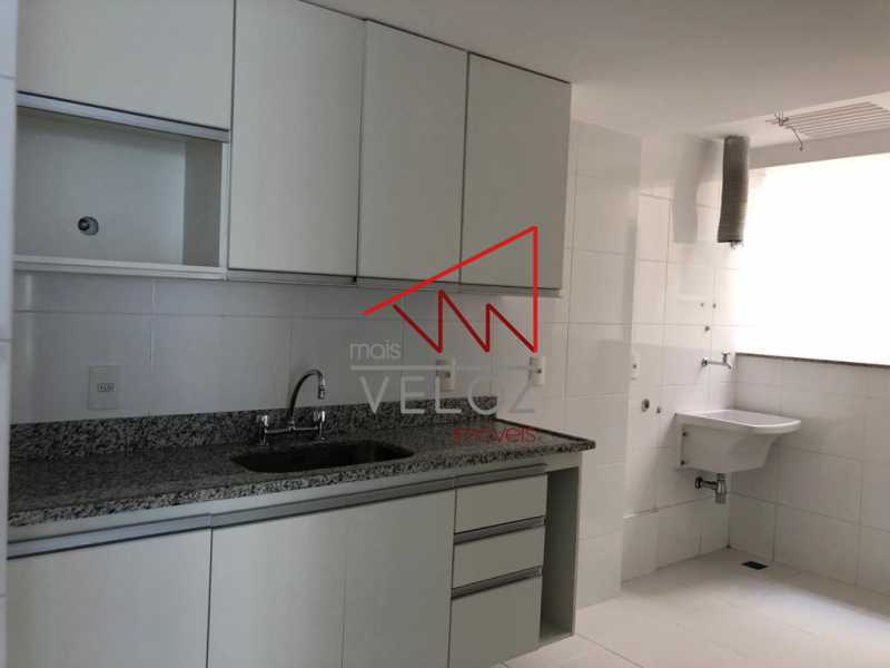 Apartamento à venda com 3 quartos, 94m² - Foto 21