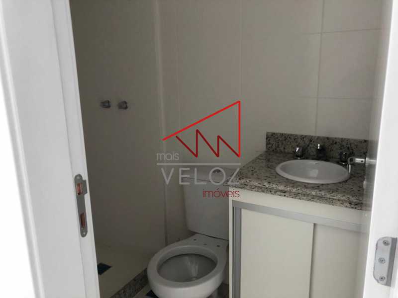 Apartamento à venda com 3 quartos, 94m² - Foto 18