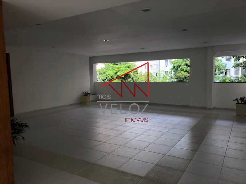 Apartamento à venda com 3 quartos, 97m² - Foto 19