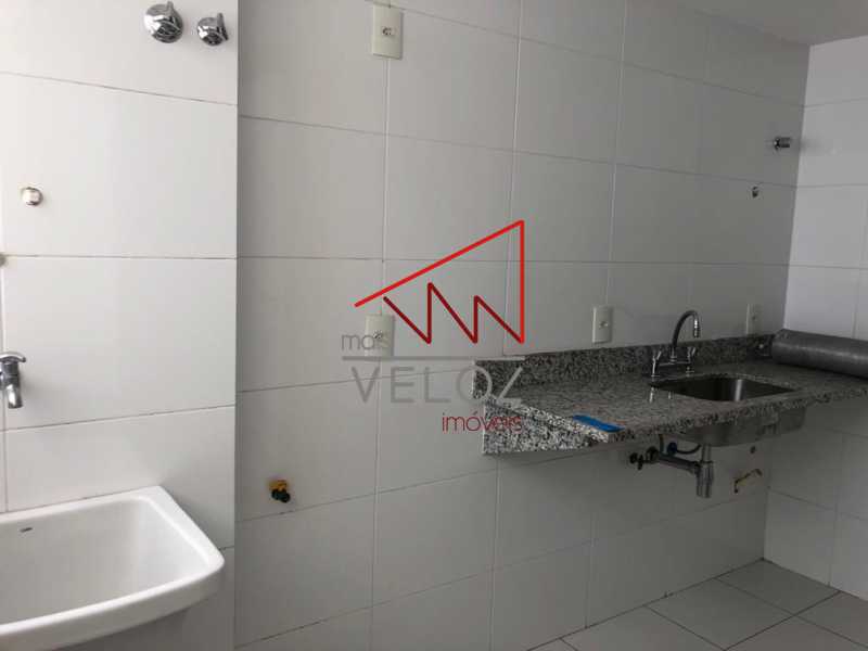 Apartamento à venda com 3 quartos, 97m² - Foto 14