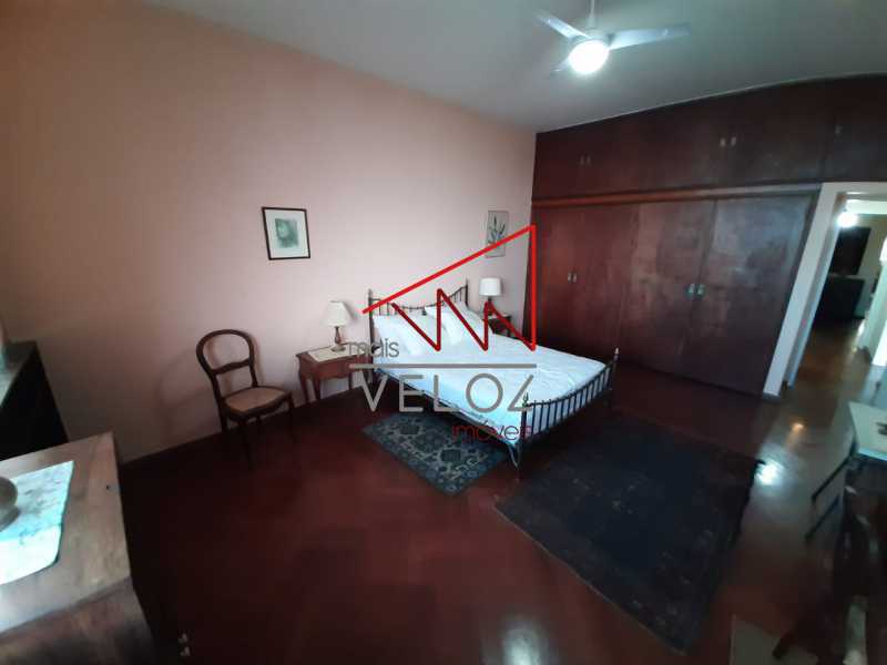 Apartamento à venda com 3 quartos, 288m² - Foto 15