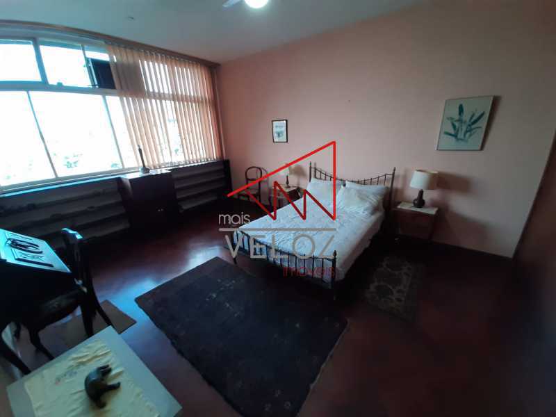 Apartamento à venda com 3 quartos, 288m² - Foto 18