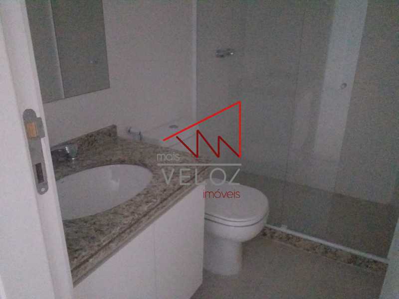 Apartamento à venda com 2 quartos, 77m² - Foto 12