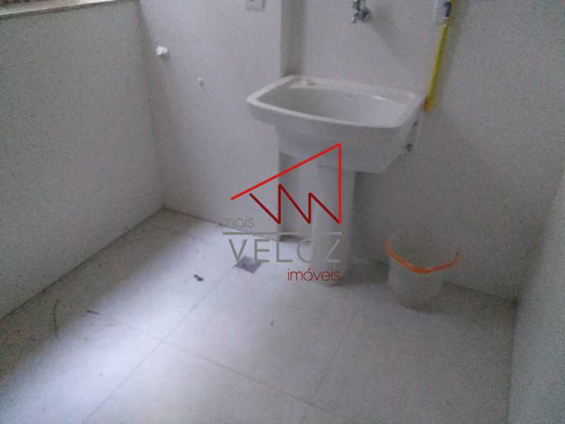 Apartamento à venda com 2 quartos, 77m² - Foto 26