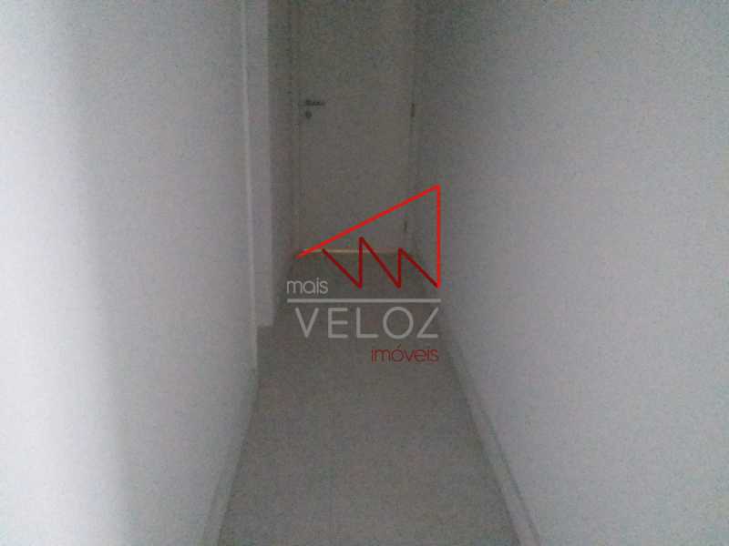 Apartamento à venda com 2 quartos, 77m² - Foto 10