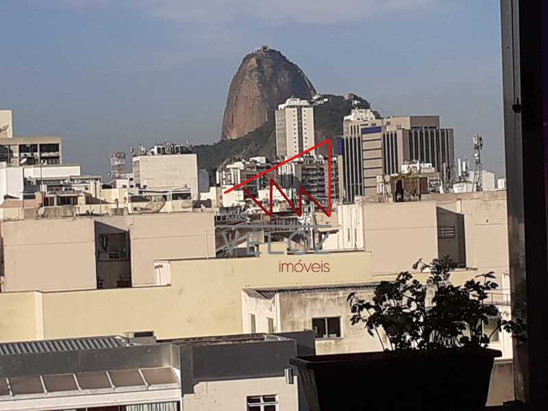 Apartamento à venda com 2 quartos, 70m² - Foto 1