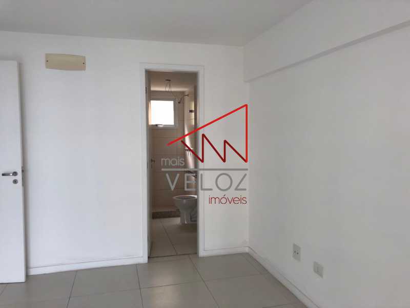 Apartamento à venda com 3 quartos, 97m² - Foto 5